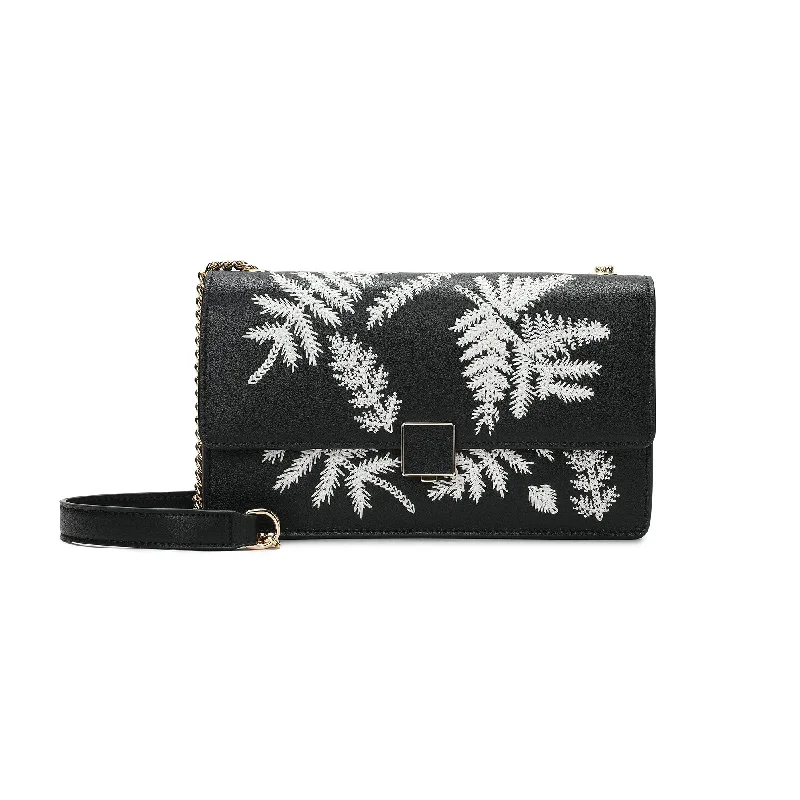Tiffany & Fred Smooth Sewn Crossbody/Shoulder bag