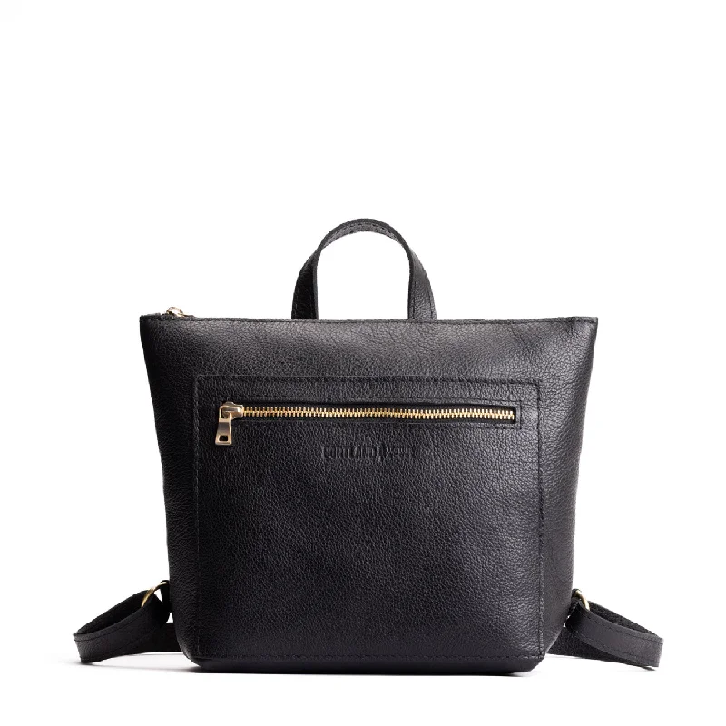 Pebbled--black