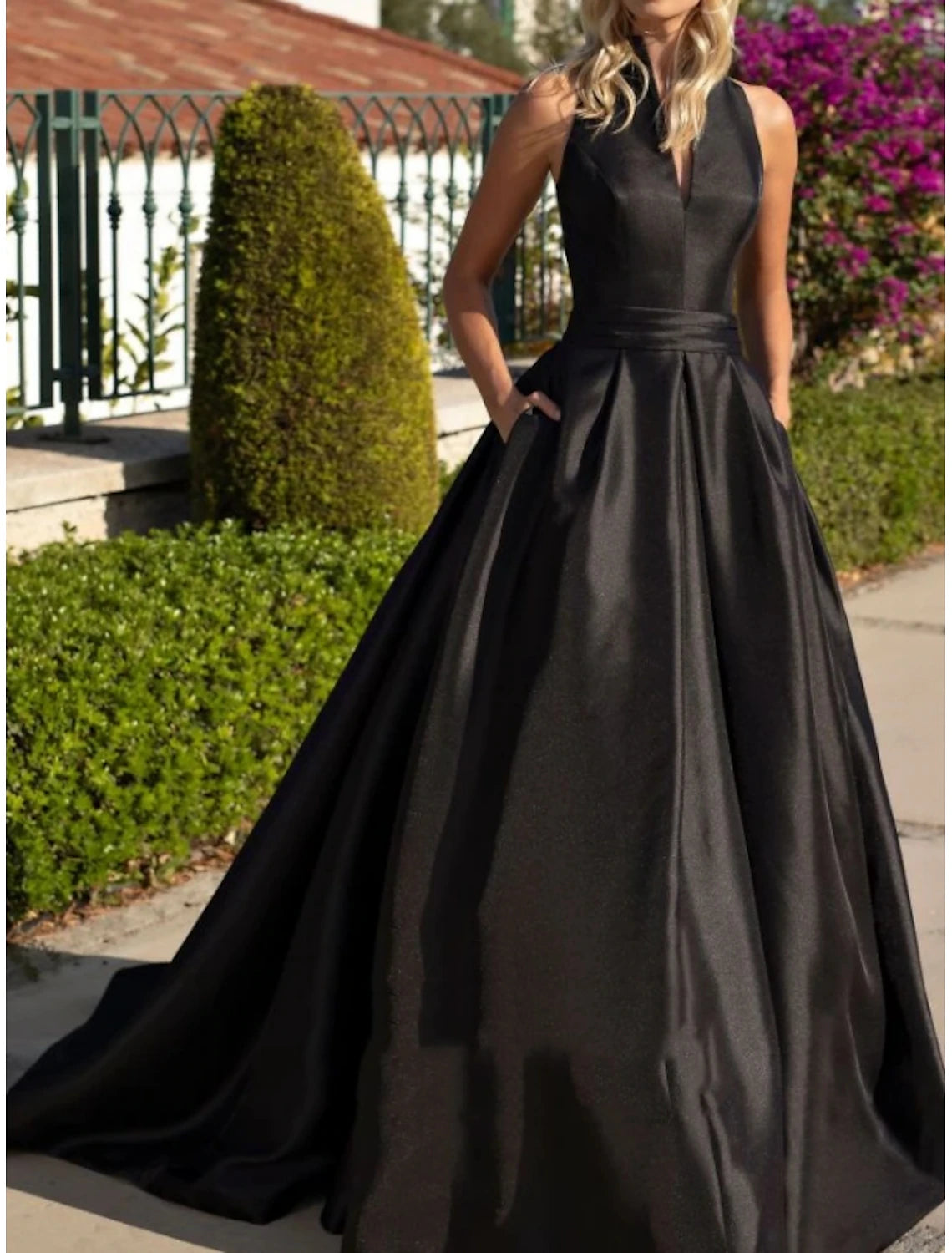 A-Line Evening Gown Party Dress Sweep / Brush Train Sleeveless V Neck Satin with Pleats A-Line Evening Gown Party Dress Sweep / Brush Train Sleeveless V Neck Satin with Pleats