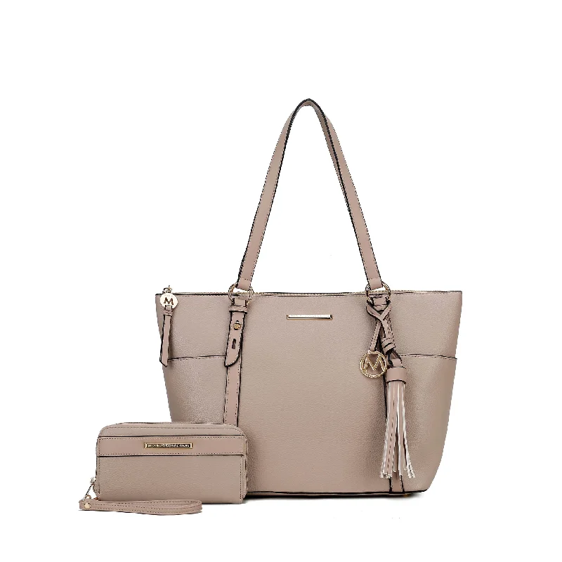 Taupe