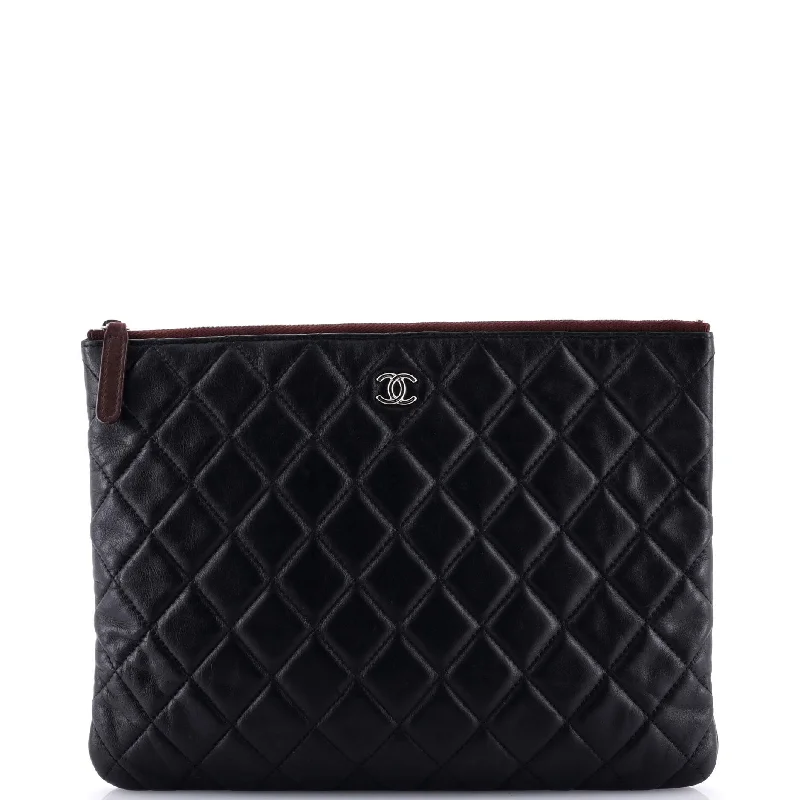 O Case Clutch Quilted Lambskin Medium