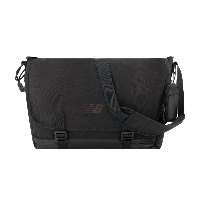 New Balance Athletics Messenger