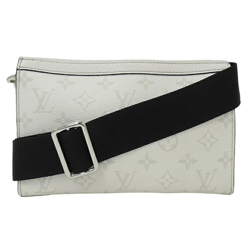 Louis Vuitton    Leather Shoulder Bag (Pre-Owned)